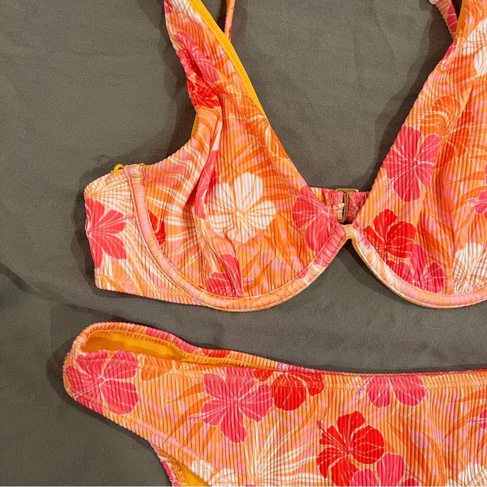 floral bikini - new